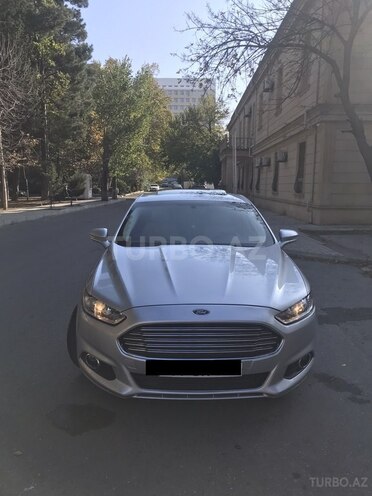 Ford Fusion 2015, 95,000 km - 2.0 l - Bakı