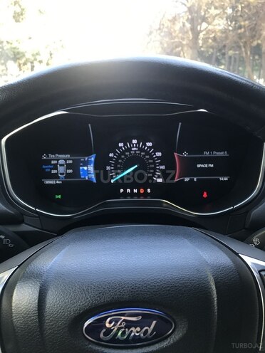Ford Fusion 2015, 95,000 km - 2.0 l - Bakı