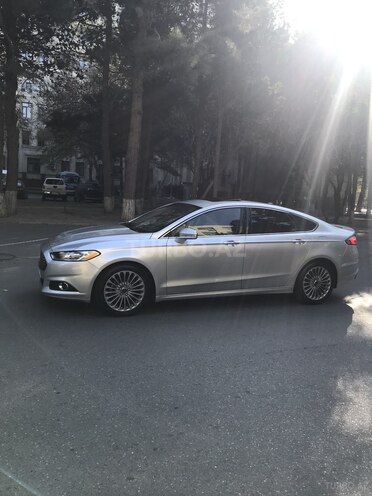 Ford Fusion 2015, 95,000 km - 2.0 l - Bakı