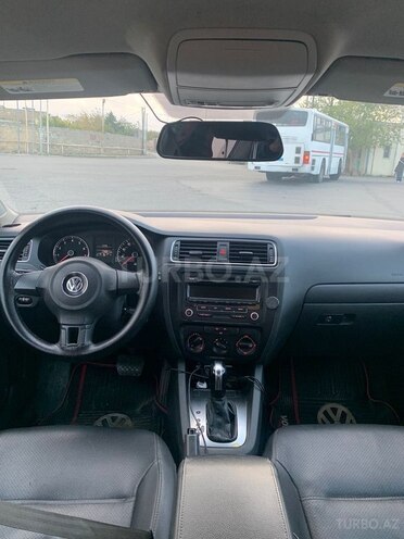Volkswagen Jetta 2013, 174,000 km - 1.8 l - Bakı