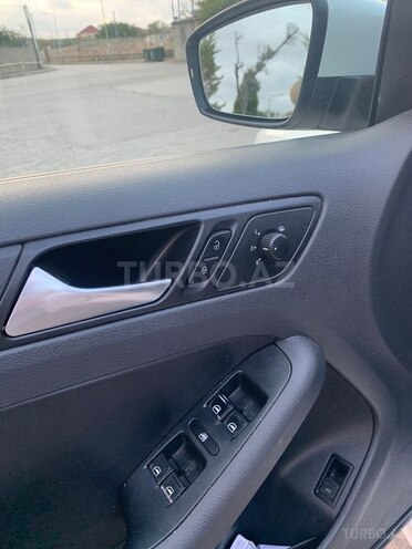 Volkswagen Jetta 2013, 174,000 km - 1.8 l - Bakı