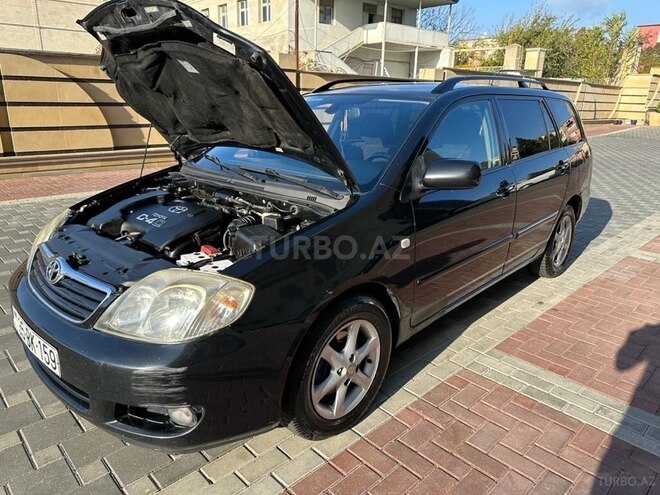 Toyota Corolla 2006, 300,000 km - 2.0 л - Bakı
