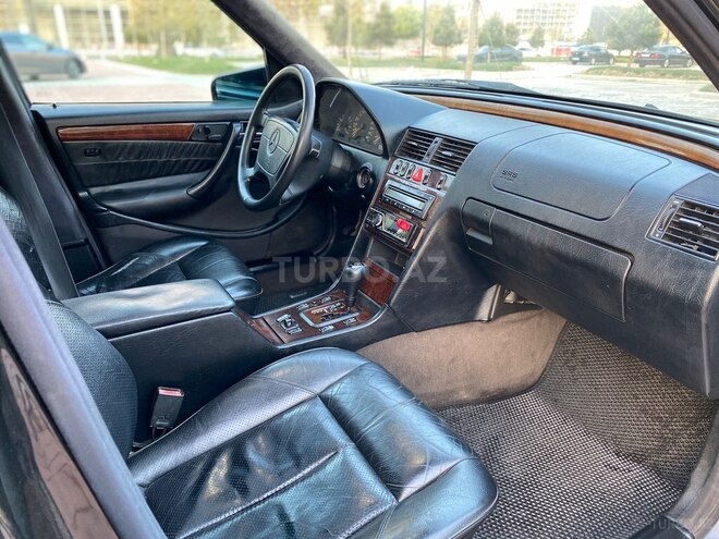 Mercedes C 280 1997, 313,904 km - 2.8 l - Bakı