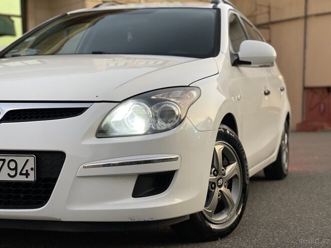 Hyundai i30 2009, 272,027 km - 1.4 л - İmişli
