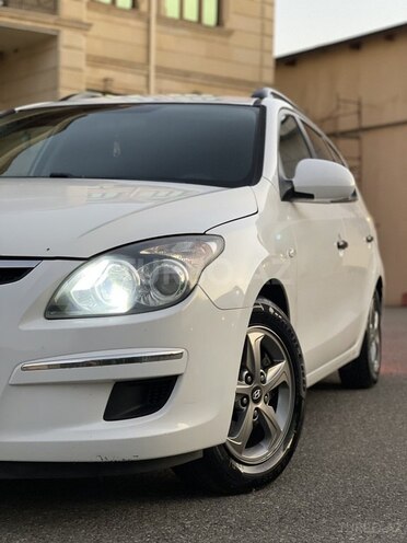 Hyundai i30 2009, 272,027 km - 1.4 л - İmişli