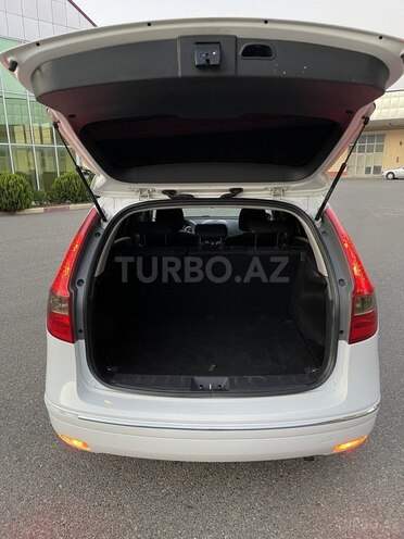 Hyundai i30 2009, 272,027 km - 1.4 л - İmişli