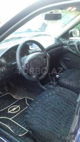 Opel Astra 1995, 250,000 km - 1.6 l - Bakı