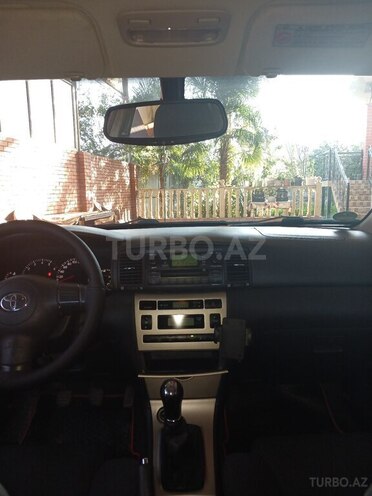 Toyota Corolla 2005, 250,000 km - 1.4 l - Masallı