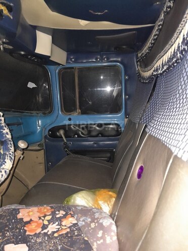 ZIL 130 1990, 150,000 km - 6.0 l - Qazax