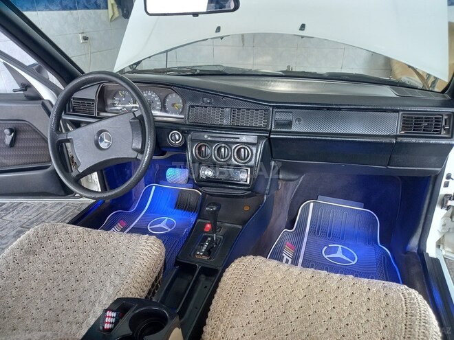 Mercedes 190 1990, 335,000 km - 2.0 l - Bakı