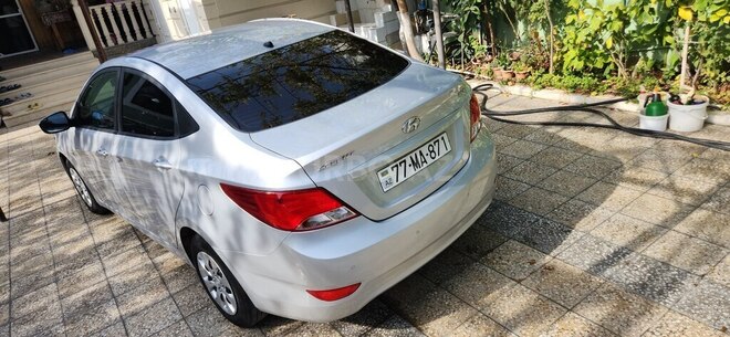 Hyundai Accent 2015, 127,000 km - 1.6 l - Bakı