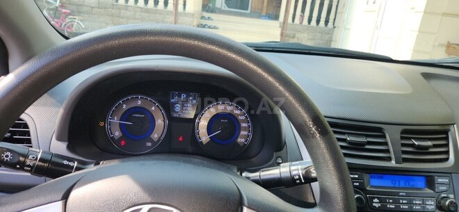 Hyundai Accent 2015, 127,000 km - 1.6 l - Bakı