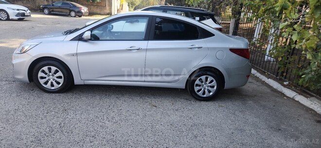 Hyundai Accent 2015, 127,000 km - 1.6 l - Bakı