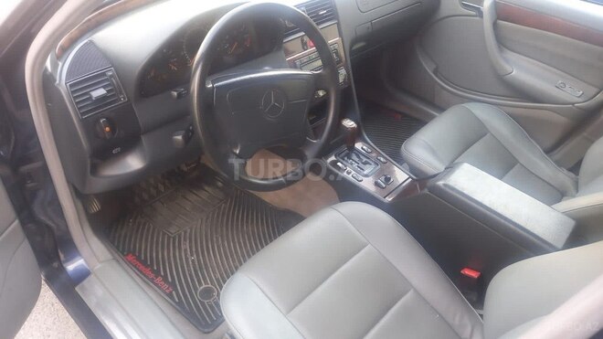 Mercedes C 230 1998, 256,000 km - 2.3 l - Bakı