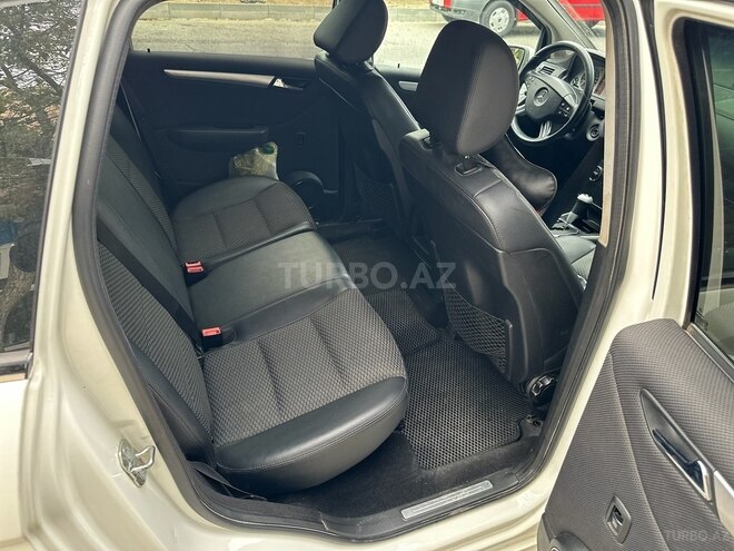 Mercedes B 170 2008, 200,000 km - 1.7 л - Bakı