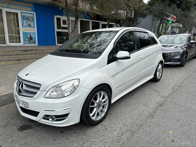 Mercedes B 170 2008, 200,000 km - 1.7 л - Bakı