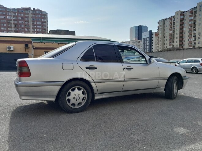 Mercedes C 180 1995, 216,000 km - 1.8 l - Bakı
