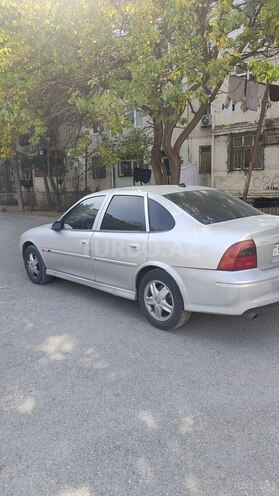 Opel Vectra 2000, 312,000 km - 1.8 l - Bakı