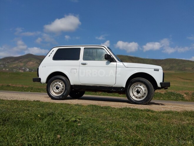 LADA (VAZ) Niva 2009, 300,000 km - 1.7 l - Bakı