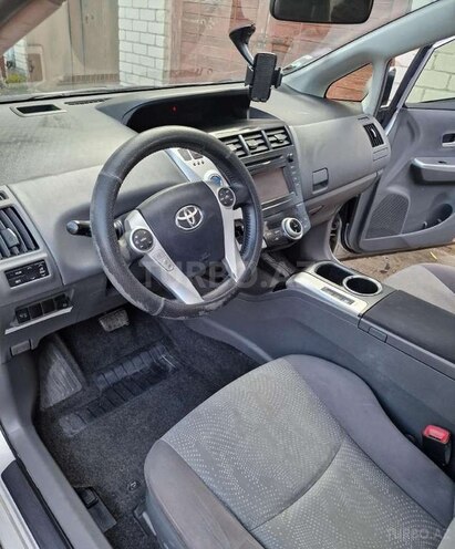 Toyota Prius V 2015, 187,474 km - 1.8 l - Bakı