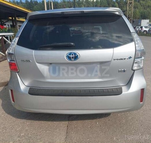 Toyota Prius V 2015, 187,474 km - 1.8 l - Bakı