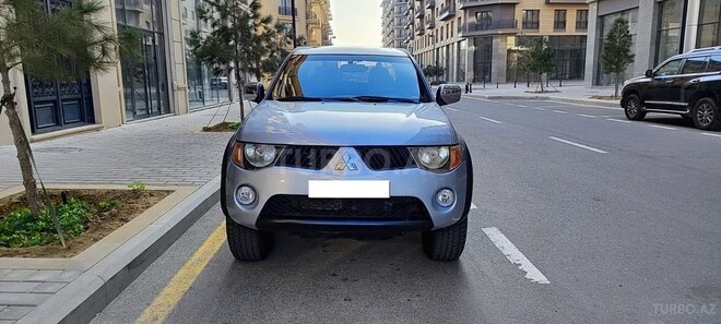 Mitsubishi L200 2008, 400,000 km - 2.5 л - Bakı