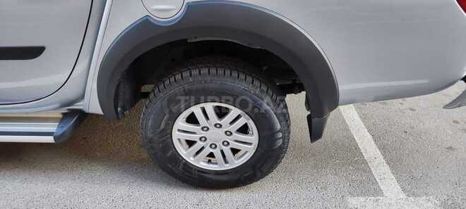 Mitsubishi L200 2008, 400,000 km - 2.5 л - Bakı