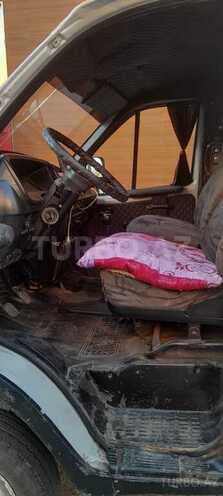 GAZ 3302-744 1999, 235,000 km - 2.4 l - Sabirabad