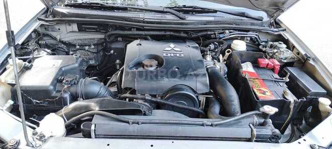 Mitsubishi L200 2008, 400,000 km - 2.5 л - Bakı