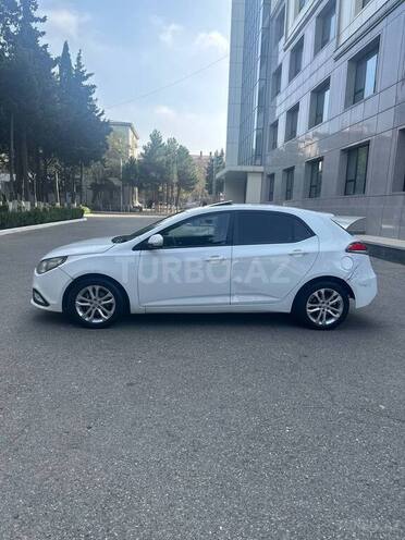 MG 5 2013, 325,000 km - 1.5 l - Bakı