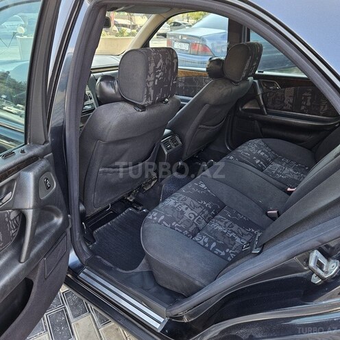 Mercedes E 240 1999, 450,000 km - 2.4 л - Bakı