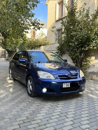 Toyota Corolla 2005, 310,000 km - 1.4 l - Bakı