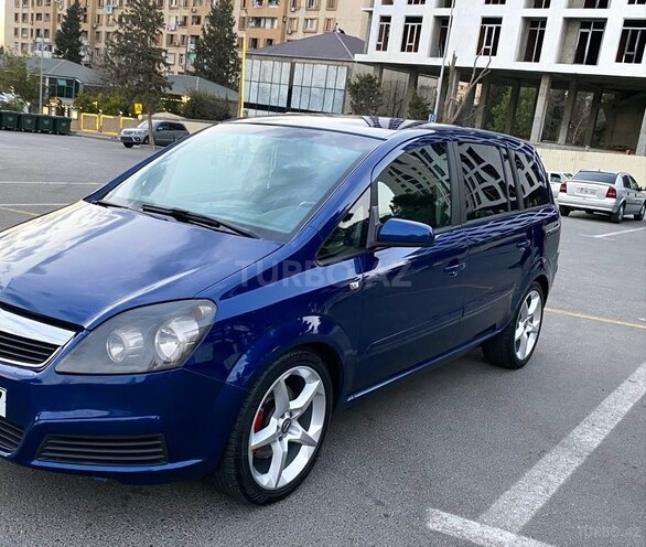 Opel Zafira 2005, 284,000 km - 1.9 l - Bakı