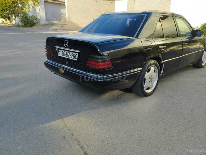 Mercedes E 280 1993, 371,000 km - 2.8 l - Bakı