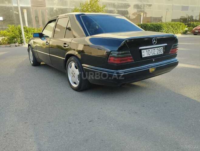 Mercedes E 280 1993, 371,000 km - 2.8 l - Bakı