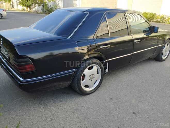 Mercedes E 280 1993, 371,000 km - 2.8 l - Bakı