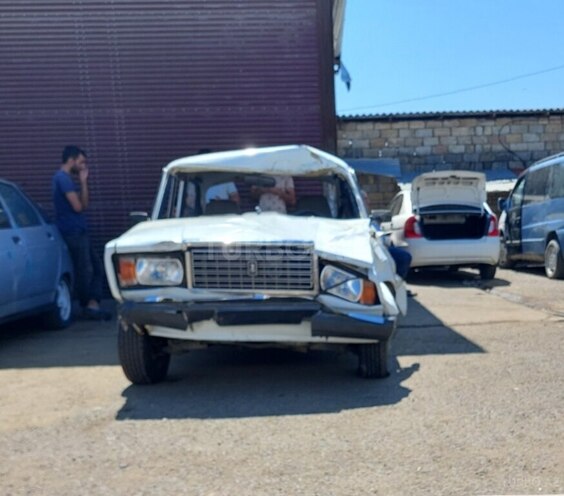 LADA (VAZ) 2107 2005, 82,000 km - 1.6 l - Lənkəran