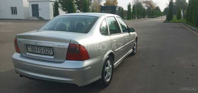Opel Vectra 1999, 220,000 km - 1.6 l - Tovuz