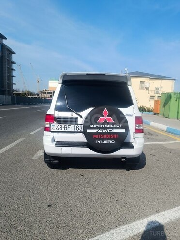 Mitsubishi Pajero io 2001, 235,000 km - 2.0 л - Sumqayıt