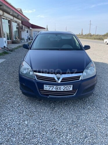 Opel Astra 2010, 440,000 km - 1.3 l - Sabirabad