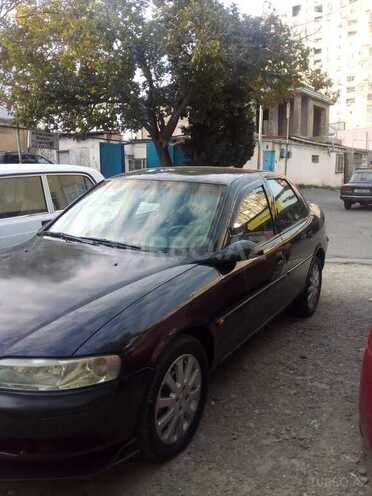 Opel Vectra 1996, 350,000 km - 1.8 л - Bakı