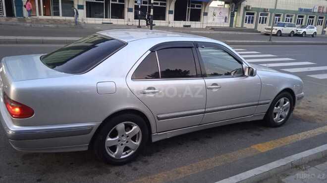 Mercedes E 270 2000, 468,000 km - 2.7 л - Bakı