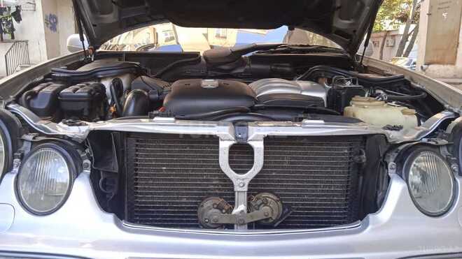 Mercedes E 270 2000, 468,000 km - 2.7 л - Bakı