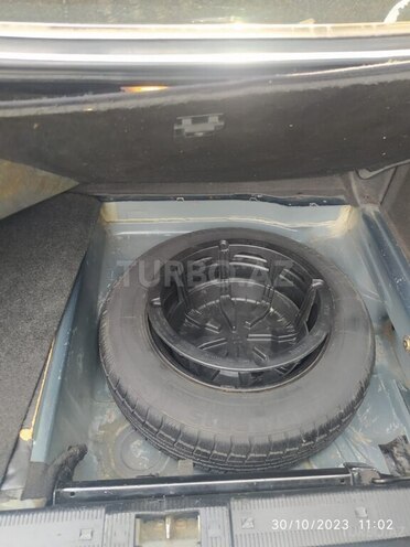 Mercedes E 240 1998, 267,000 km - 2.4 l - Bakı