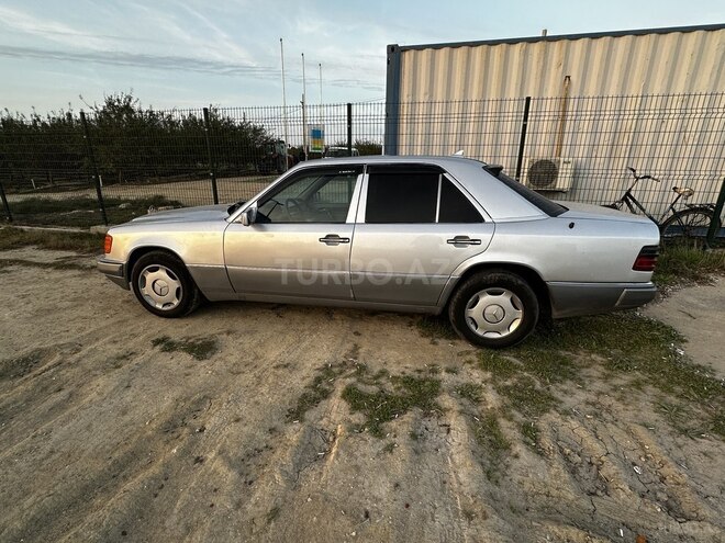 Mercedes E 200 1990, 500,000 km - 2.0 l - Bakı
