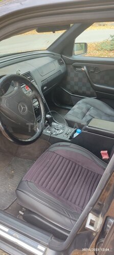 Mercedes C 220 1994, 440,000 km - 2.2 l - Qəbələ