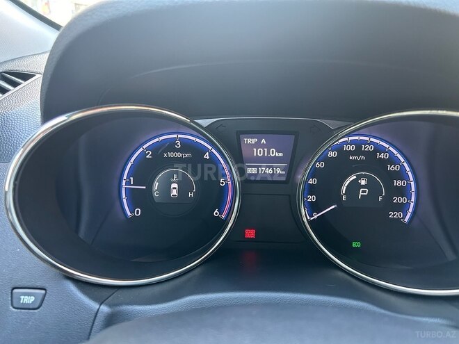 Hyundai Tucson 2012, 174,619 km - 2.0 l - Bakı