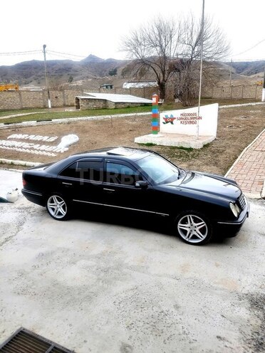 Mercedes E 240 2000, 357,086 km - 2.4 l - Bakı