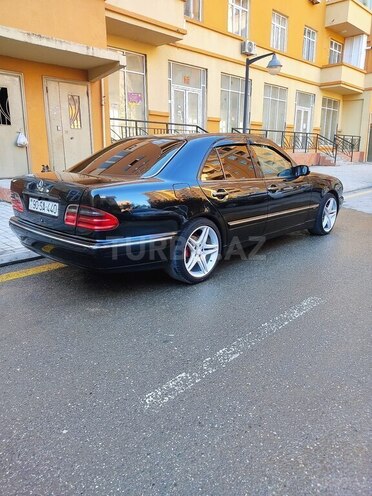 Mercedes E 240 2000, 357,086 km - 2.4 l - Bakı
