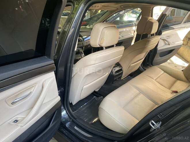BMW 528 2012, 237,000 km - 2.0 л - Bakı